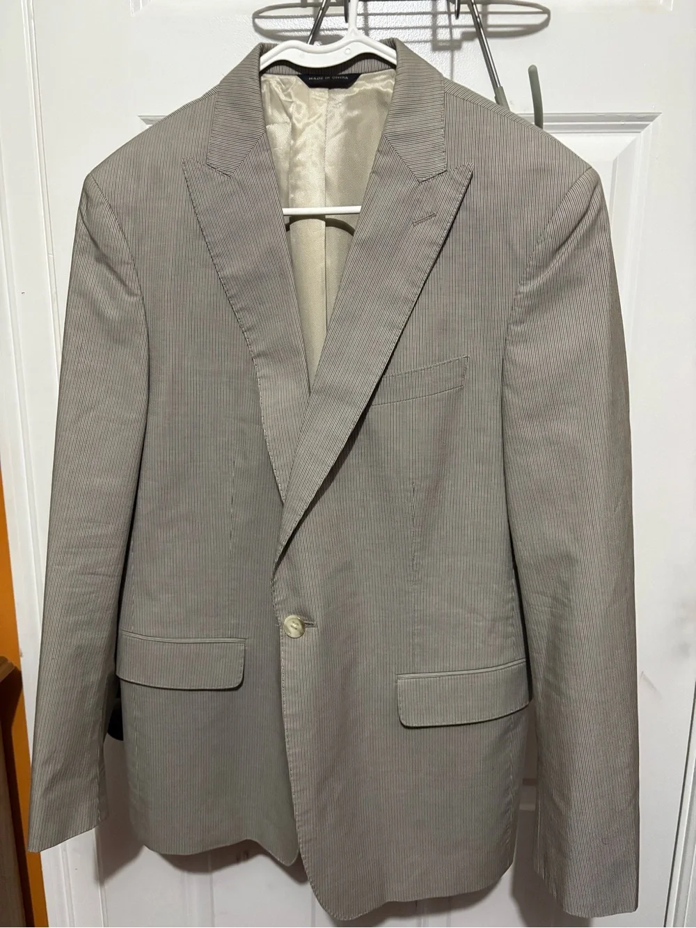 Banana Republic Men's Light Gray Pinstripe Sport Coat